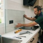Installateur crédence cuisine Pacé : guide complet pour une pose parfaite